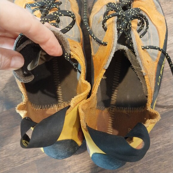 La Sportiva Climbing Shoes Mens 8.5 EU 41 Orange Yellow Black Suede Vibram Sedge main image 5